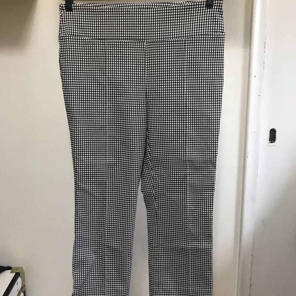 Checker print capri dress pants